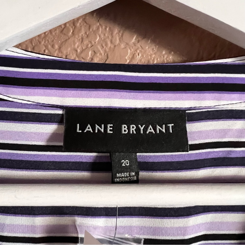 Lane Bryant Women's Striped Button Down Top Purple and White Size 20 NWT - Picture 3 of 8